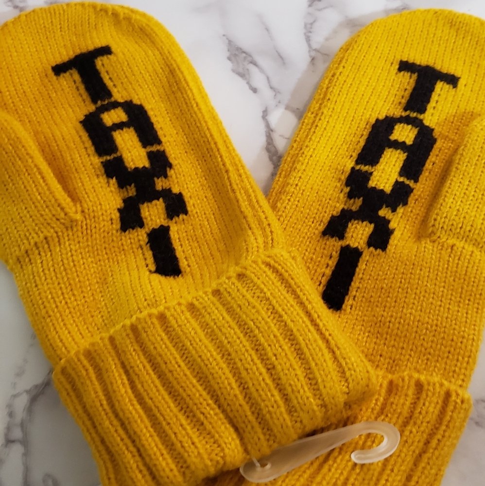 Kate spade mittens